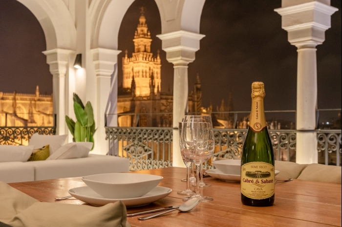 image ISG Apartments:The most Exclusive apt in Sevilla 2