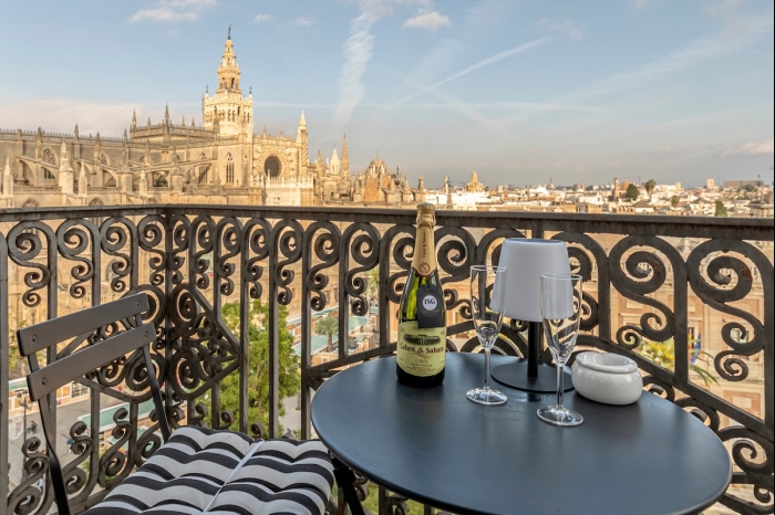 image ISG Apartments:The most Exclusive apt in Sevilla 33