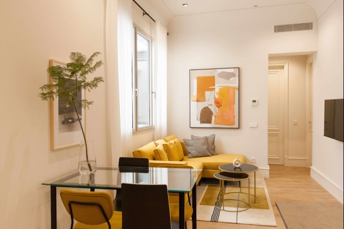 image ISG Apartments: Cedaceros 1.2 3