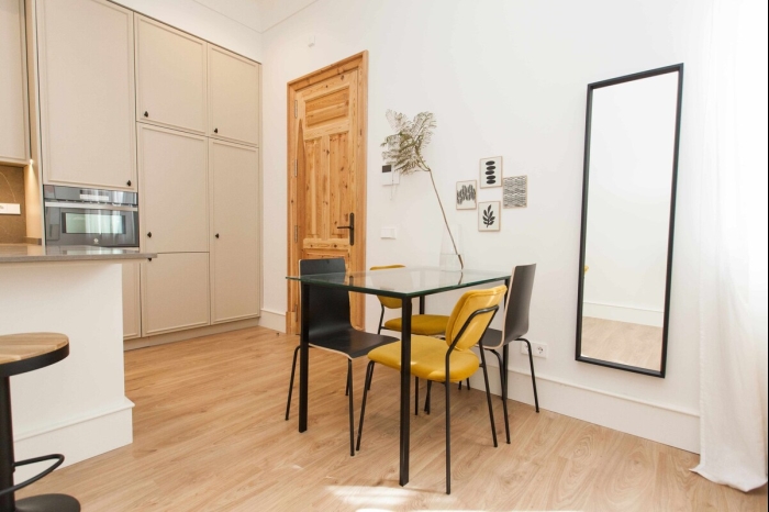 image ISG Apartments: Cedaceros 2.2 3