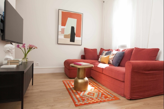 ISG Apartments: Cedaceros 2.4