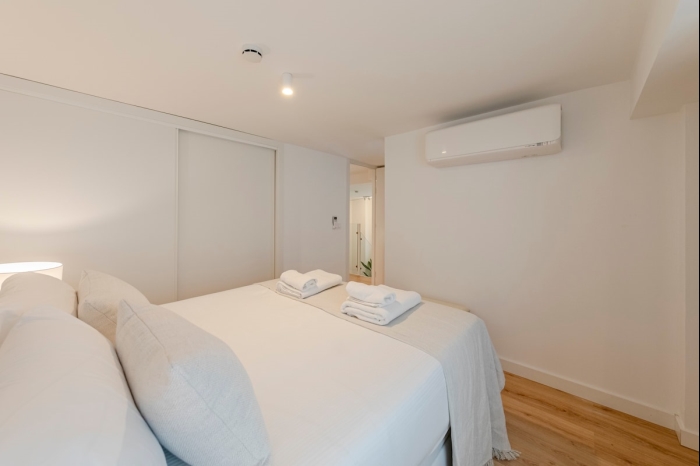 image ISG Apartments: Conde Negro 10/ Parking 21