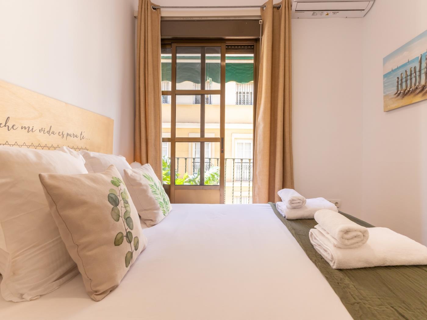 image ISG Apartments: Alameda Relator 9