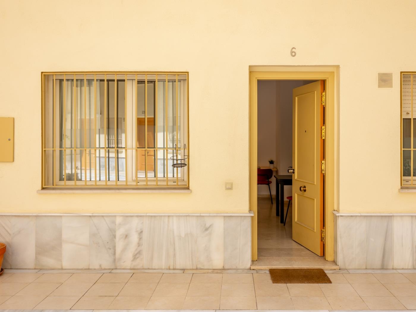 image ISG Apartments: Calatrava Apto 6 1