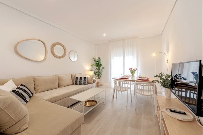 ISG Apartments: Bécquer Free Parking