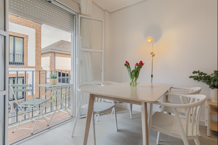 image ISG Apartments: Bécquer Free Parking 10