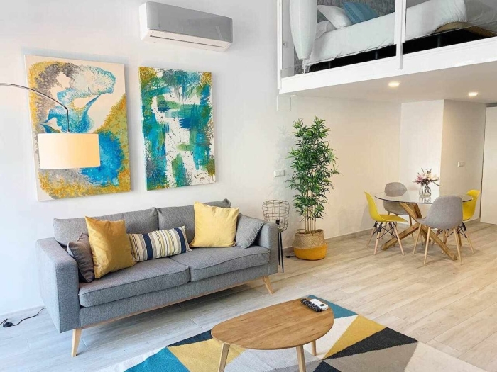 ISG Apartments: Lovely Duplex Feria, Apto 102