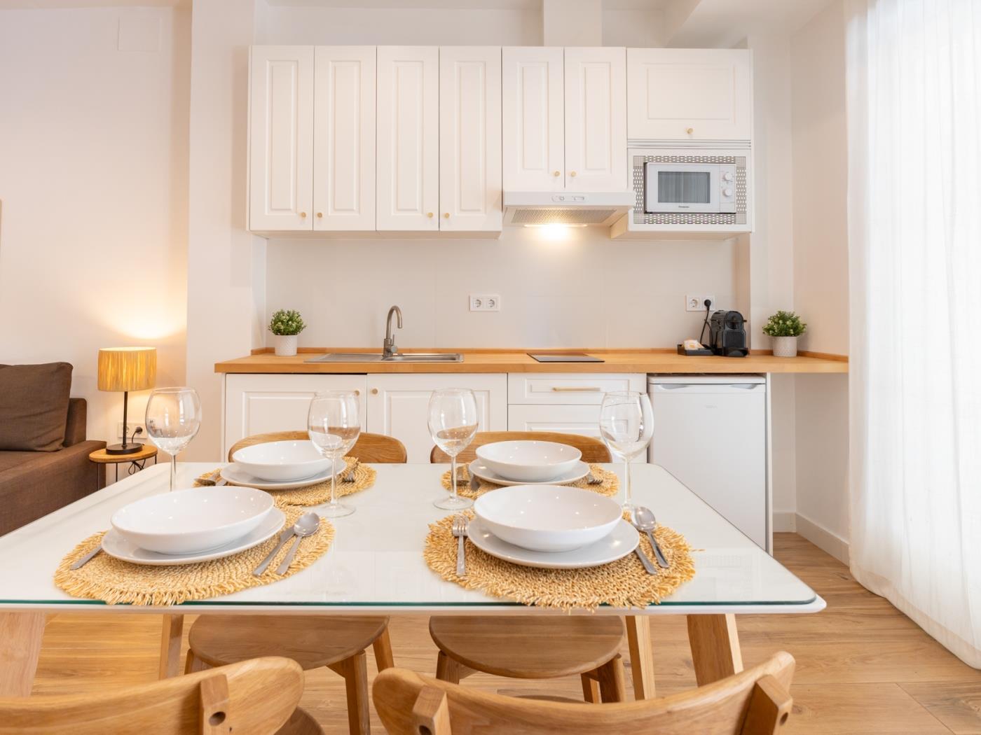 image ISG Apartments: Triana Estudio 2 3