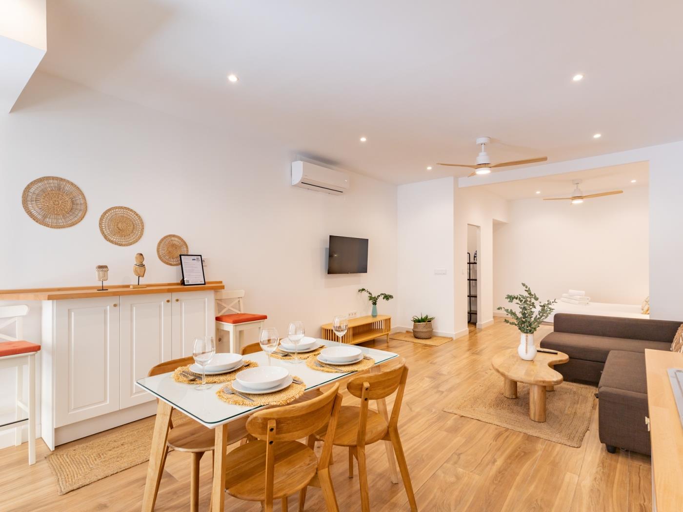 image ISG Apartments: Triana Estudio 2 4