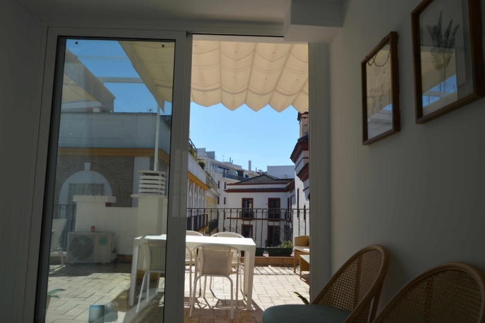 image ISG Apartments: Precioso ático en el centro 8