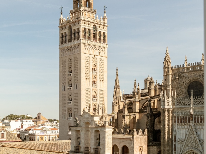 image ISG Apartments: Luxury Apartment by the Cathedral 19